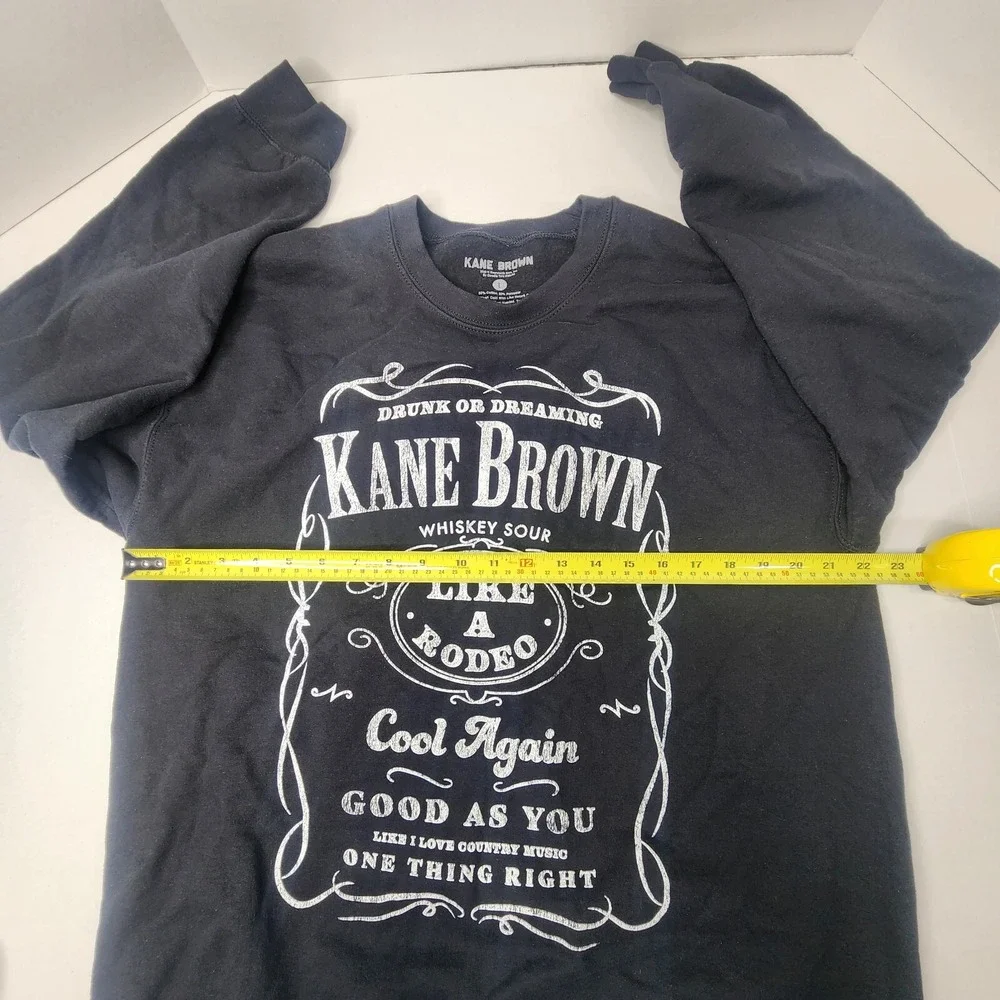 Goodie Two Sleeves Drunk Or Dreaming Kane Brown Crew Neck Sweatshirt Large Women